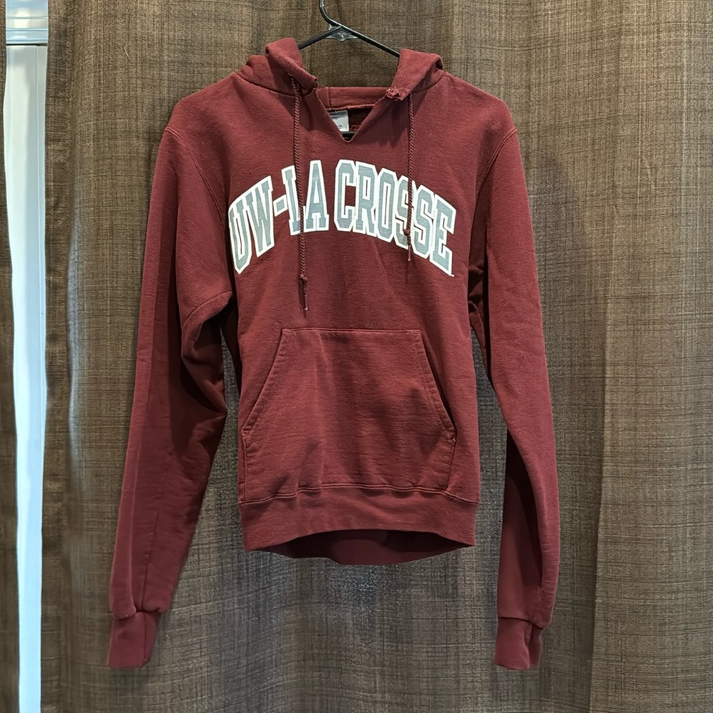 UW-Lacrosse sweatshirt